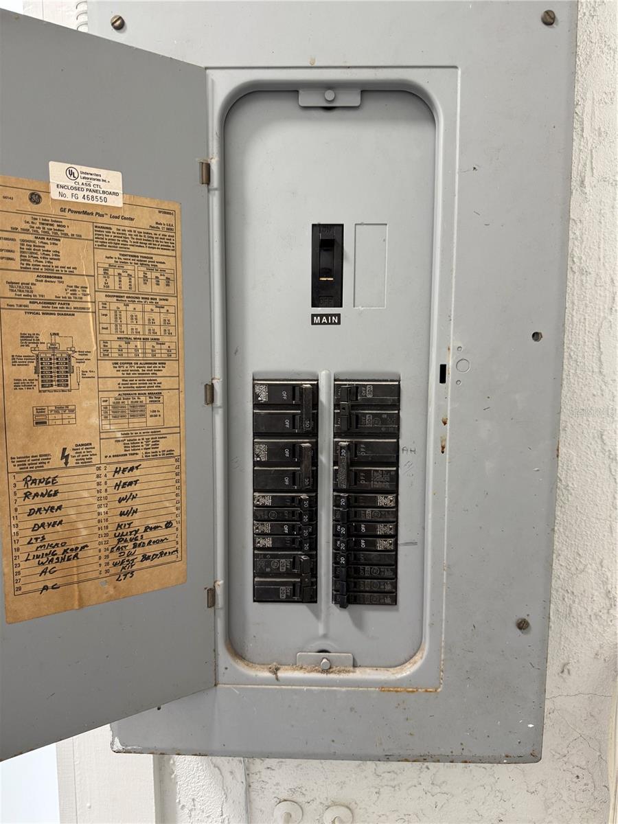 Image 22 of 23 For 5431 82nd Avenue N