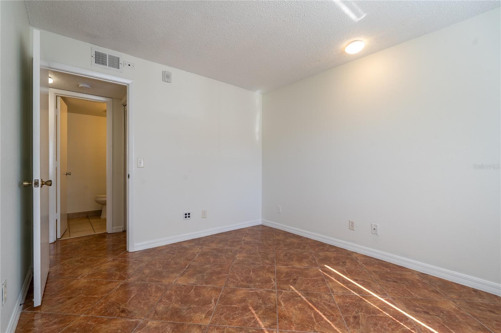 Image 12 of 24 For 122 Cypress Court 122