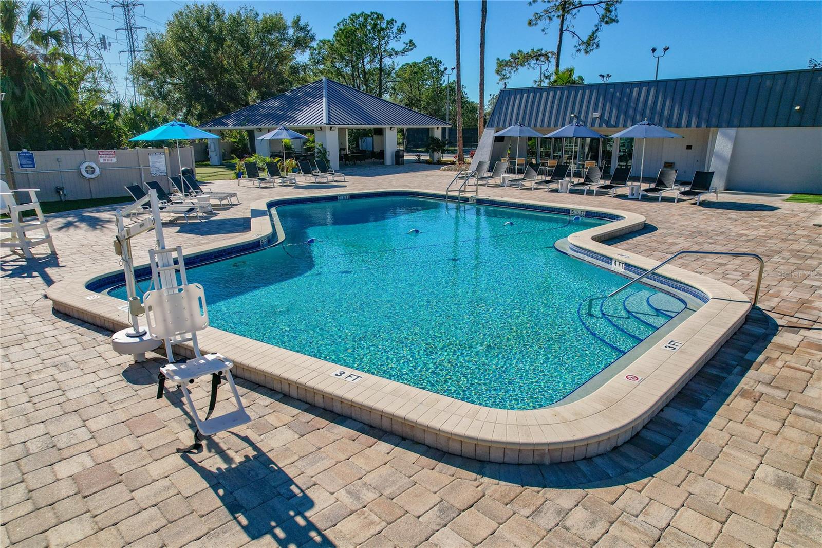 Image 21 of 24 For 122 Cypress Court 122