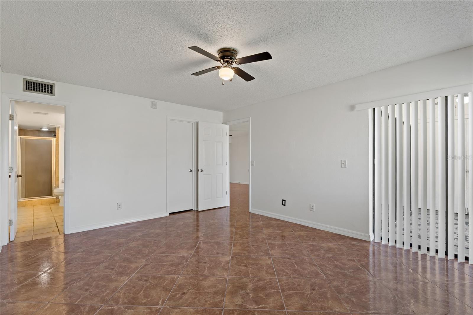 Image 9 of 24 For 122 Cypress Court 122