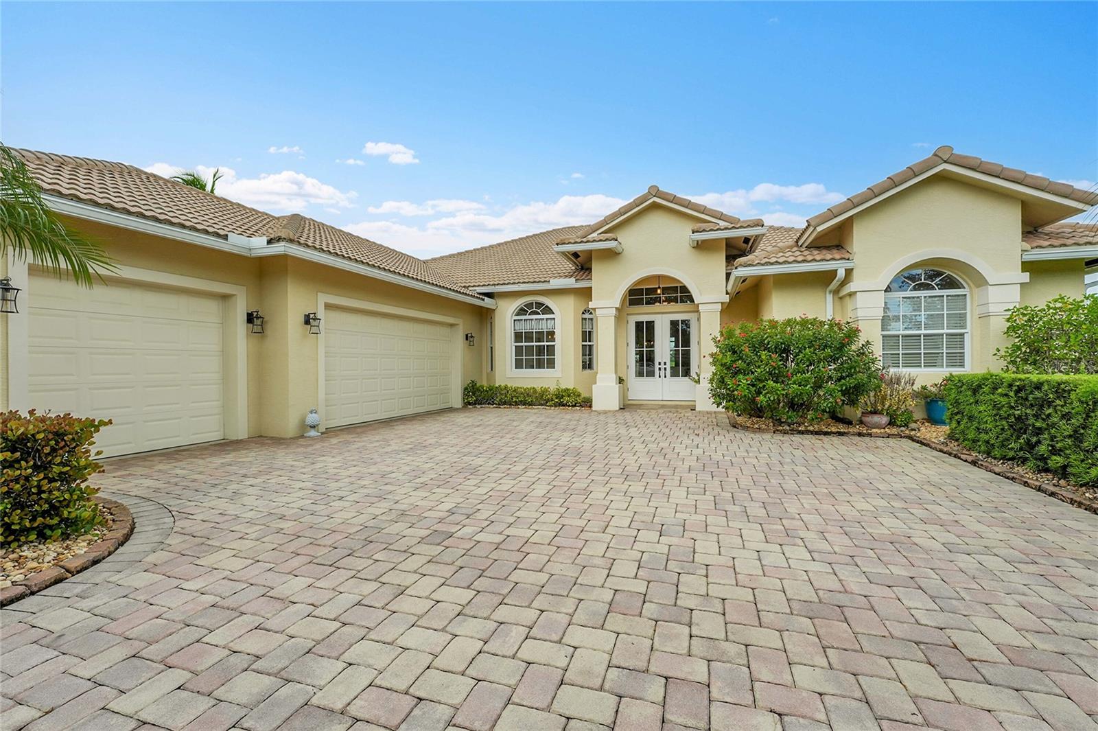 Image 3 of 50 For 2997 Conifer Drive