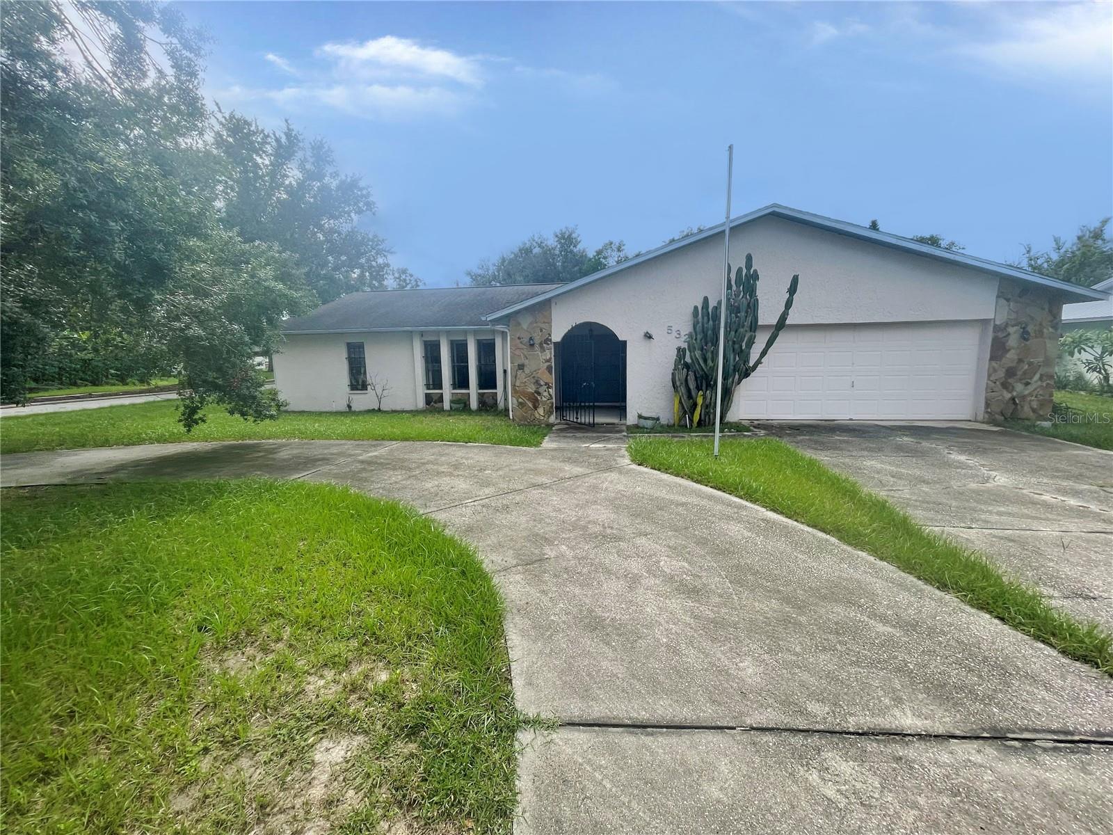Details for 5325 Creekmur Drive, LAKELAND, FL 33812