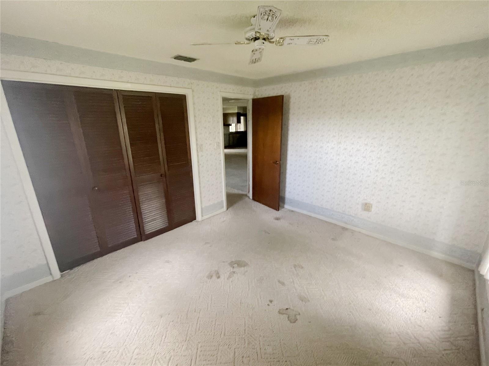 Image 4 of 10 For 5325 Creekmur Drive