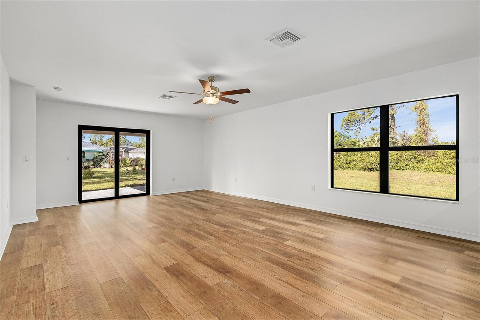 Image 4 of 16 For 6945 Beckwith Avenue