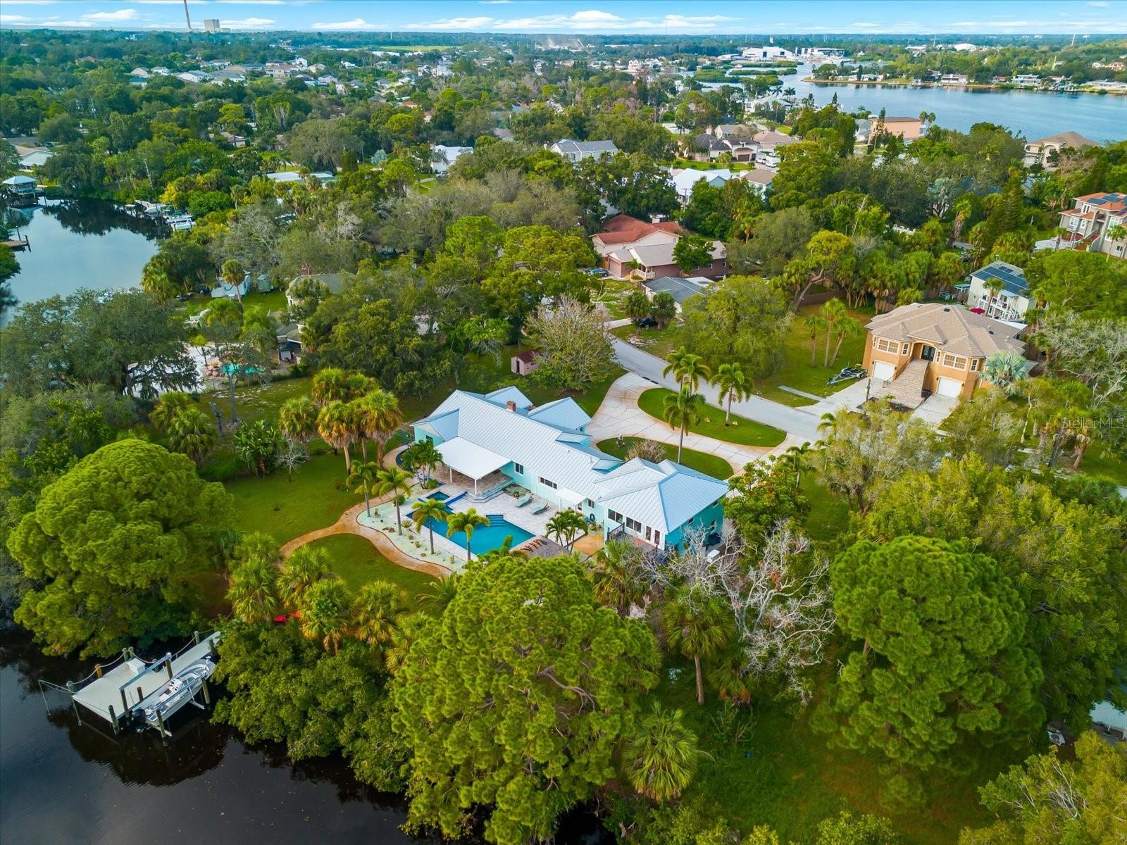 Image 15 of 100 For 768 Seminole Boulevard