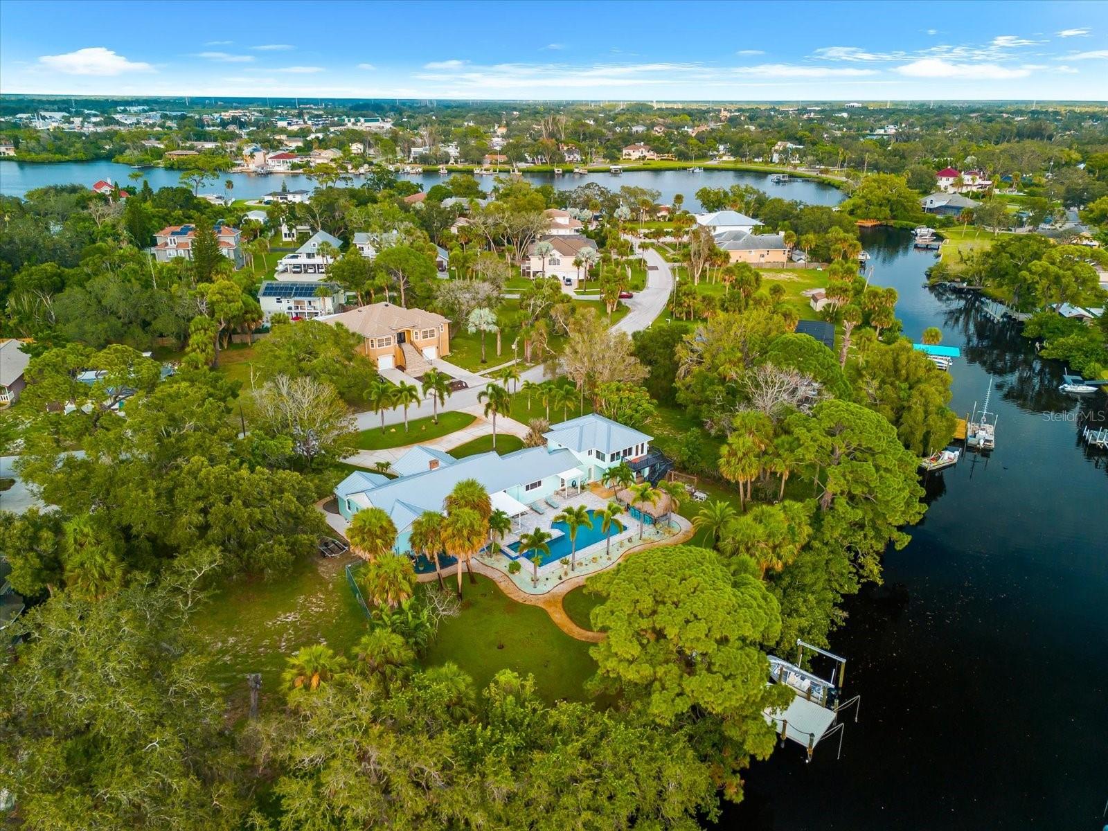 Image 2 of 100 For 768 Seminole Boulevard