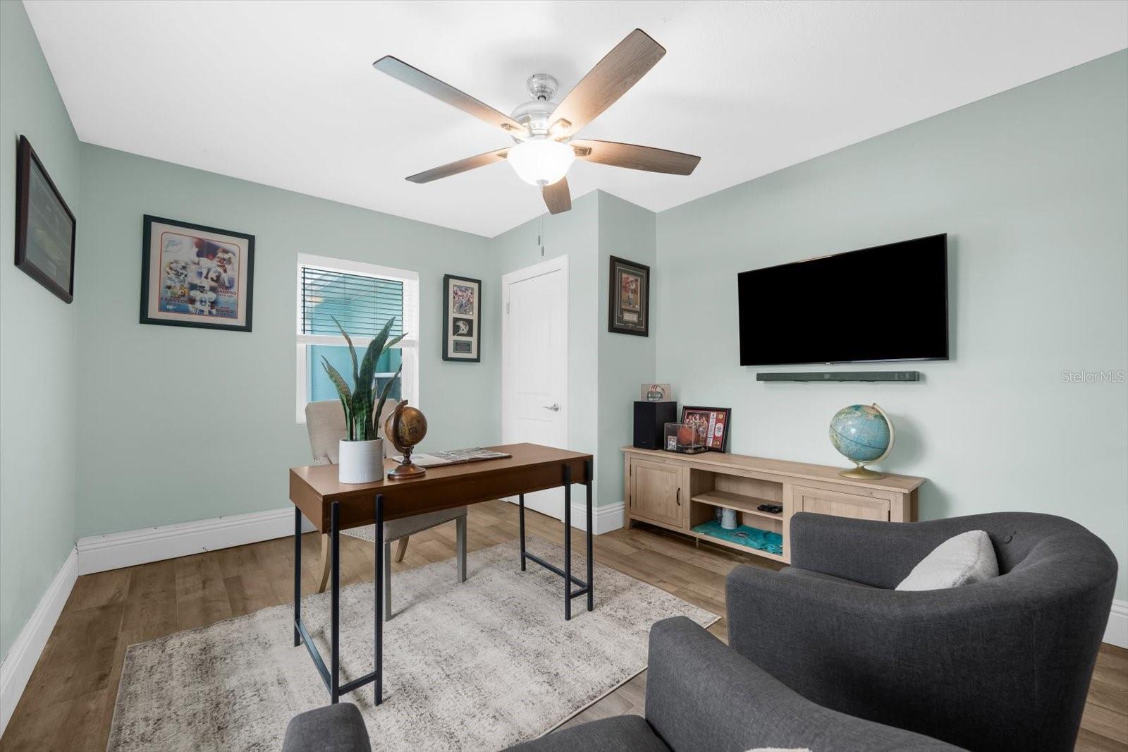 Image 41 of 100 For 768 Seminole Boulevard