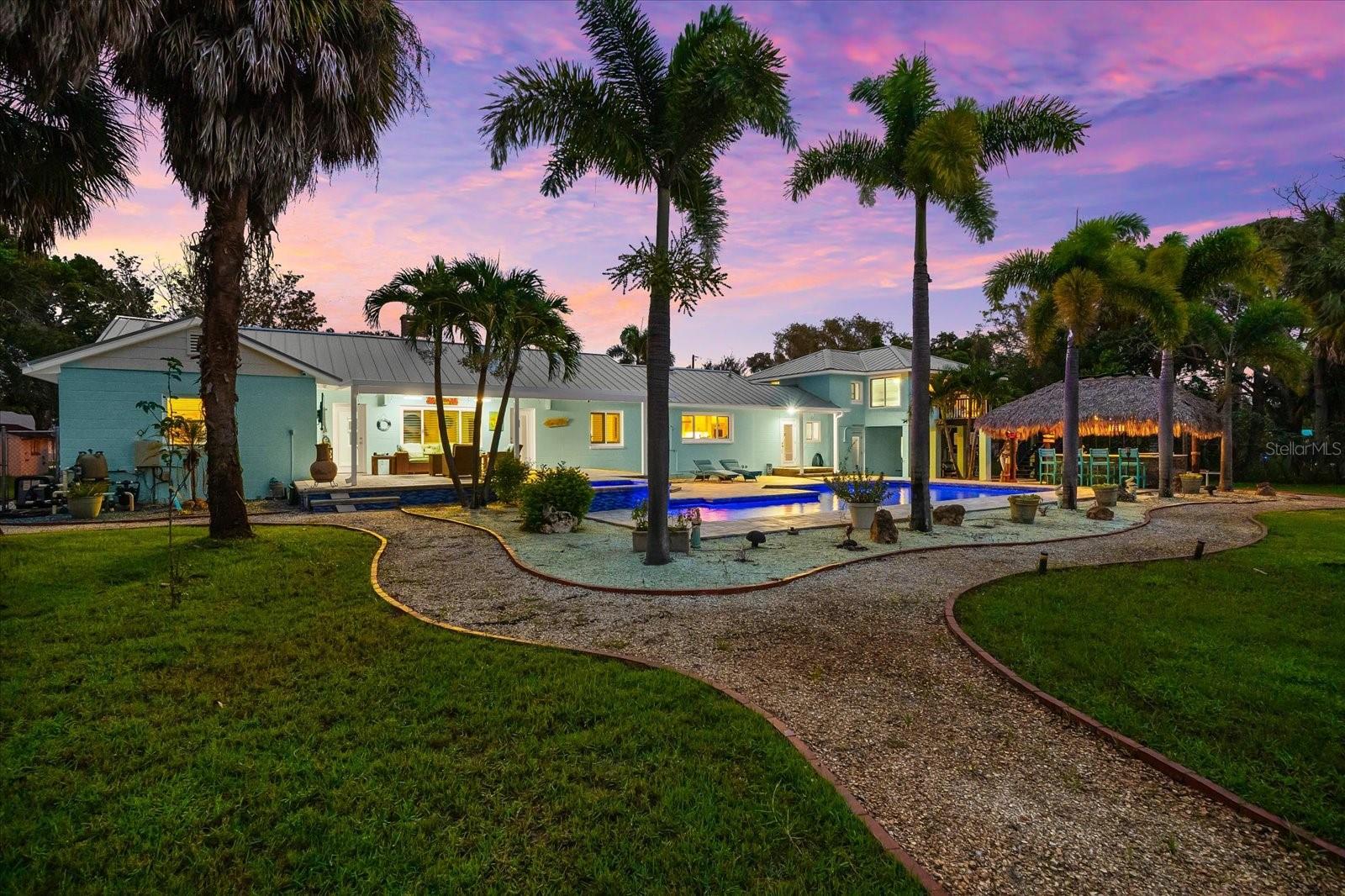 Image 90 of 100 For 768 Seminole Boulevard