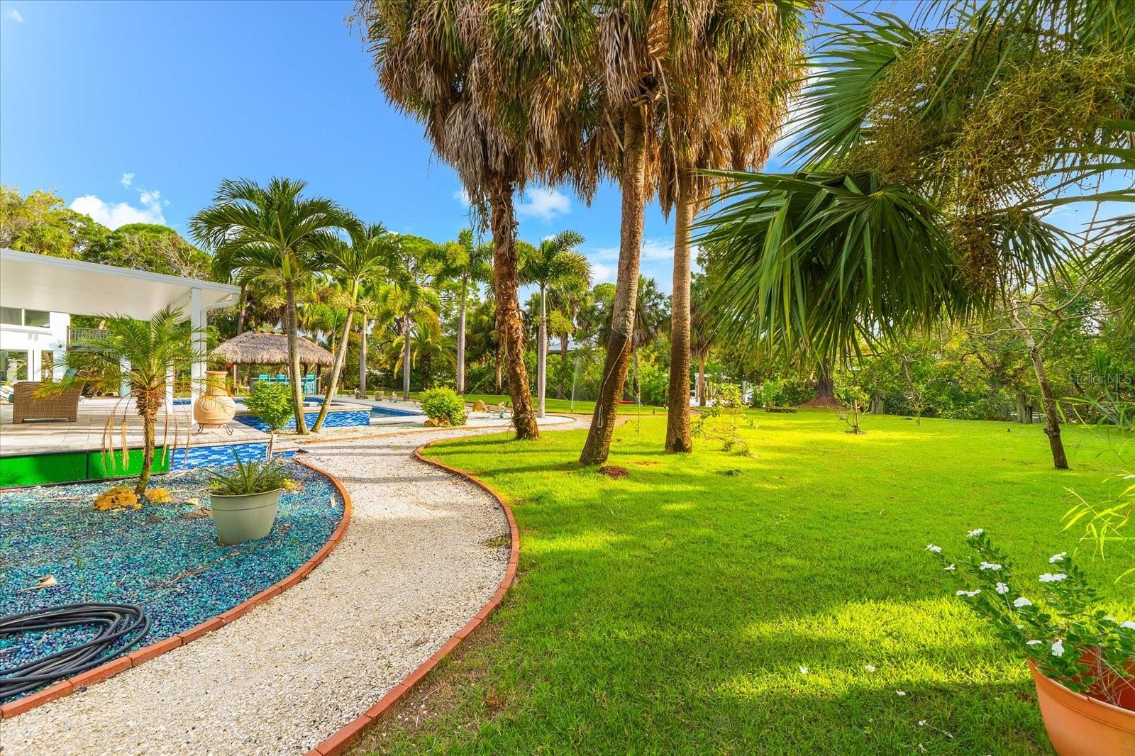Image 91 of 100 For 768 Seminole Boulevard
