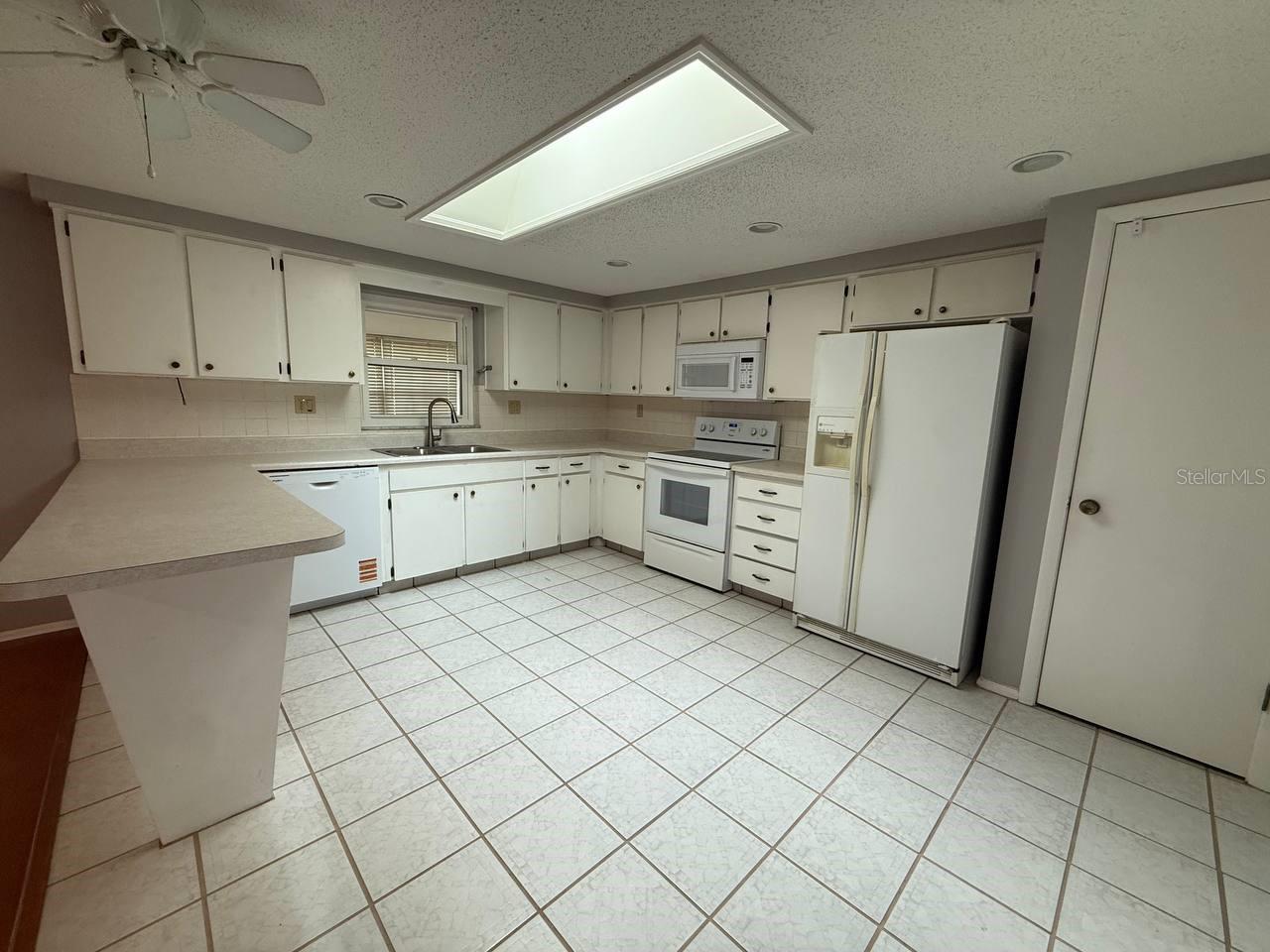 Image 5 of 17 For 6124 18th Street