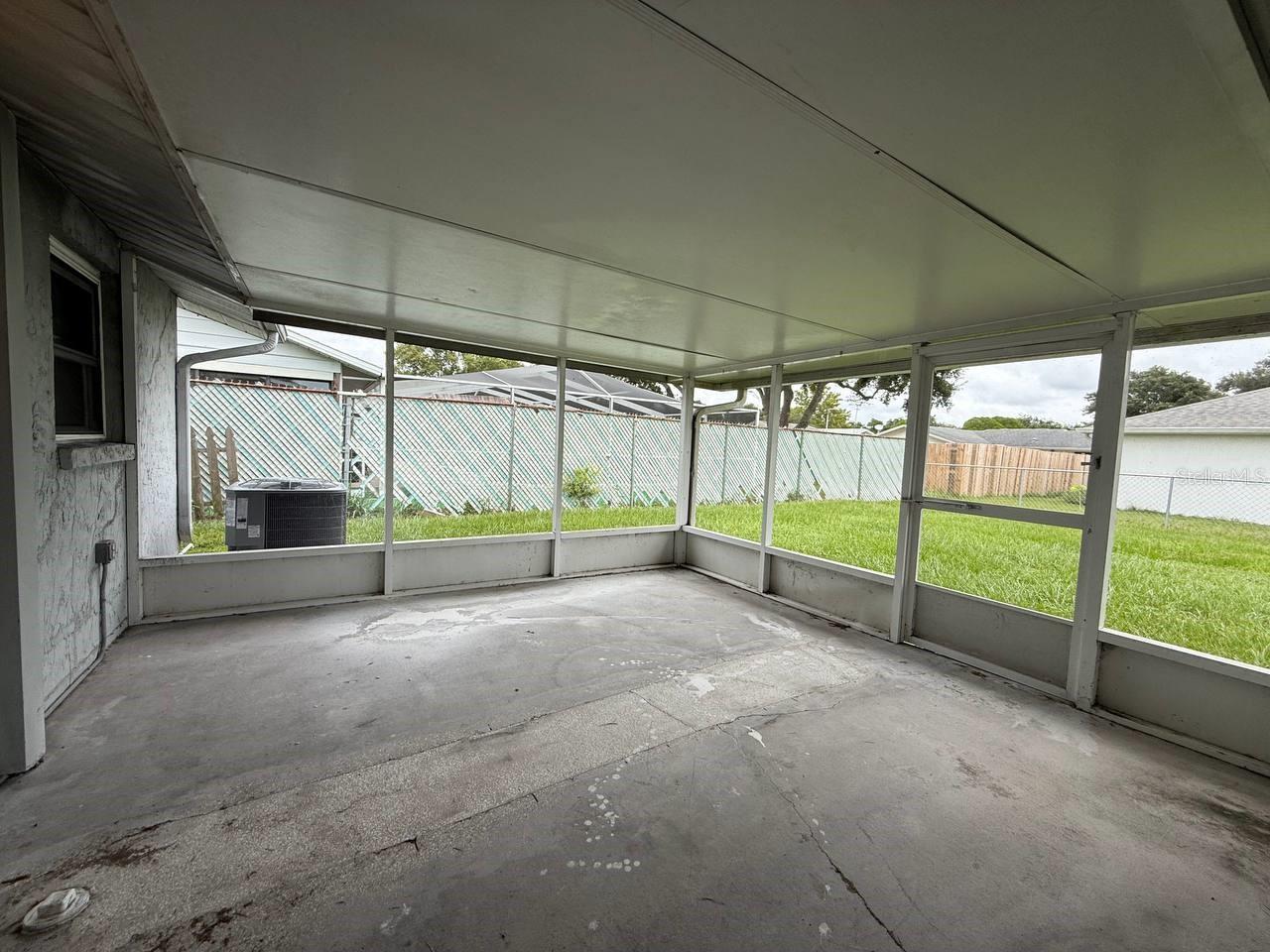 Image 7 of 17 For 6124 18th Street