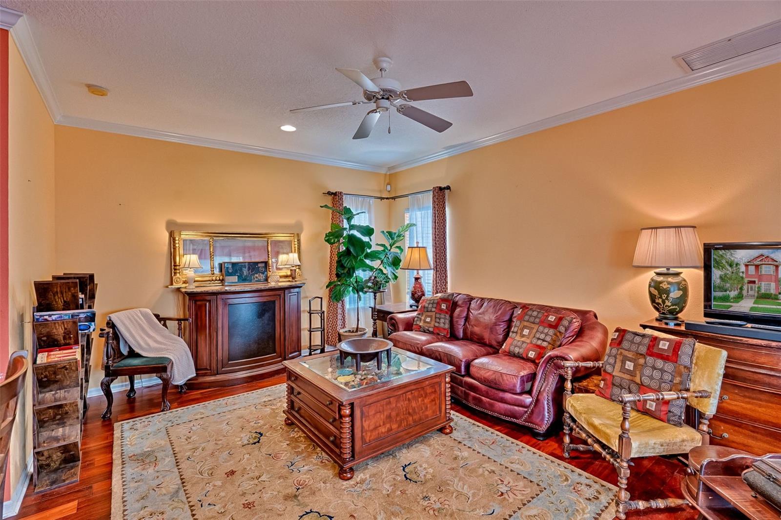 Image 11 of 45 For 12827 1st Place