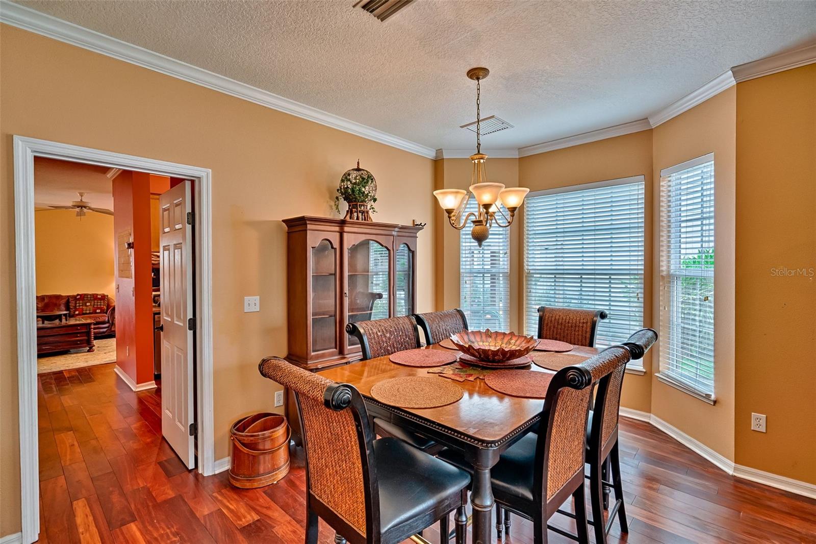 Image 13 of 45 For 12827 1st Place