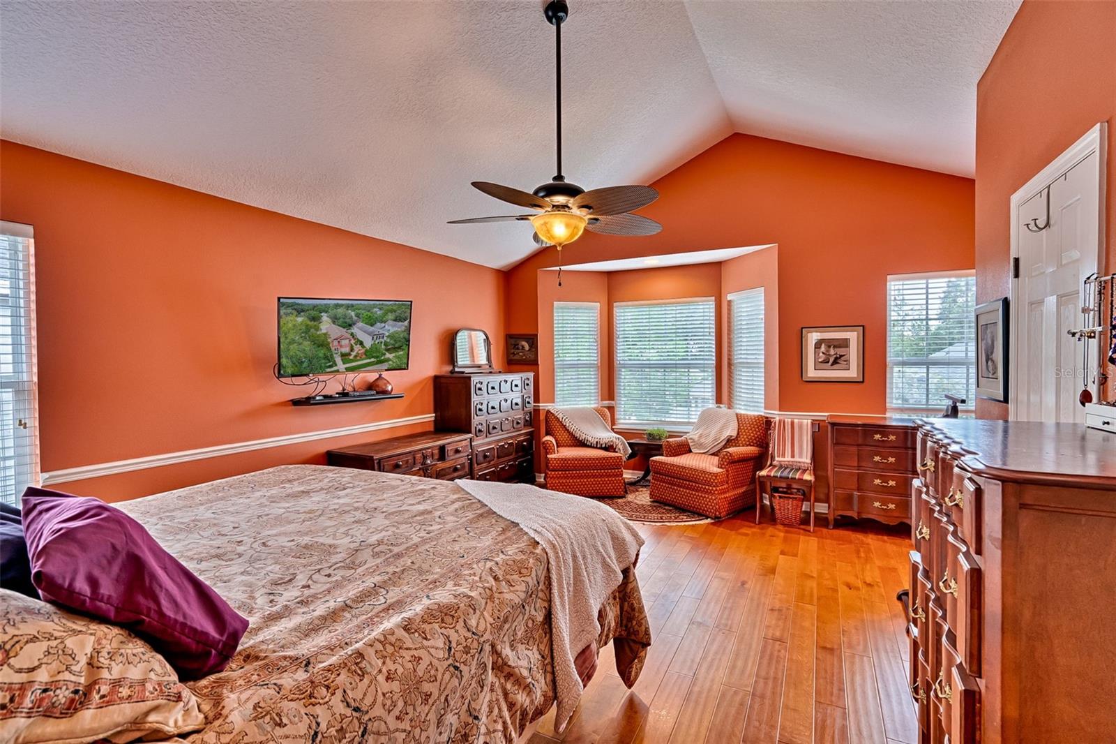 Image 23 of 45 For 12827 1st Place