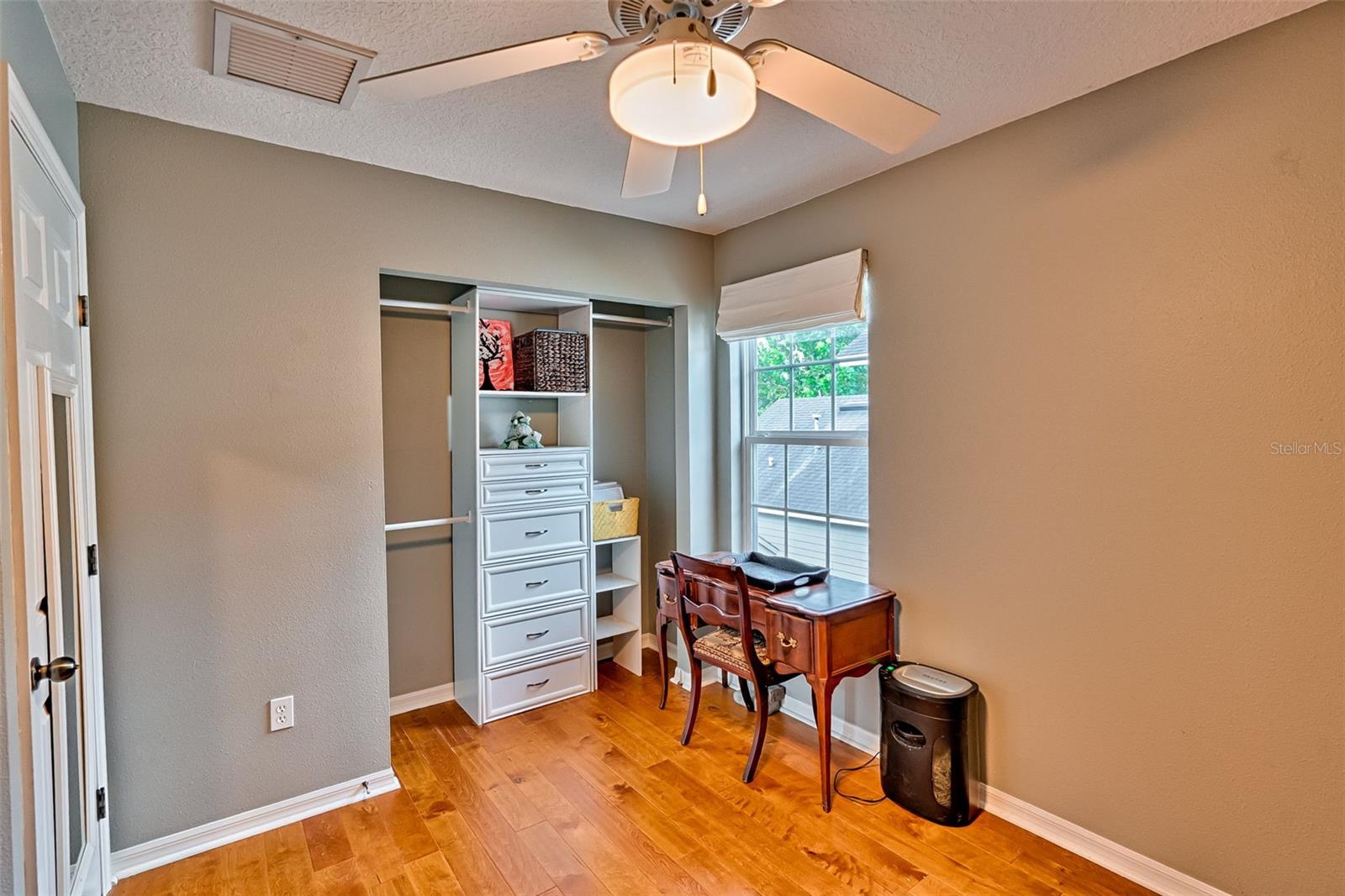 Image 28 of 45 For 12827 1st Place