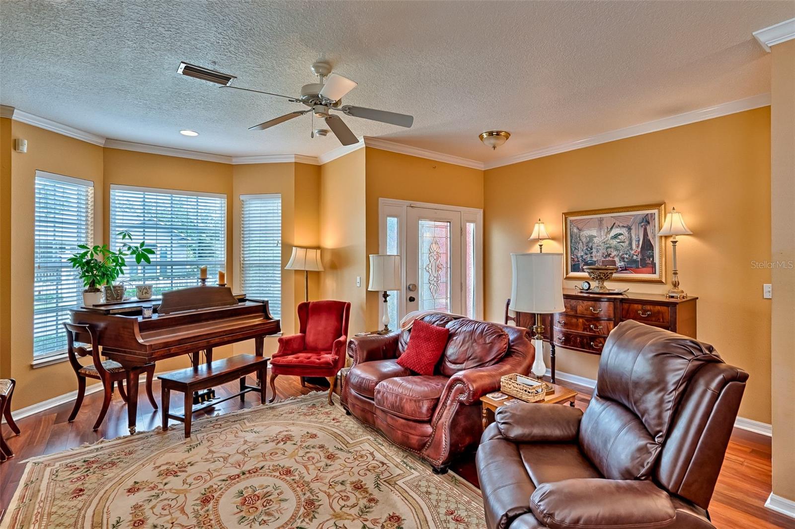 Image 8 of 45 For 12827 1st Place