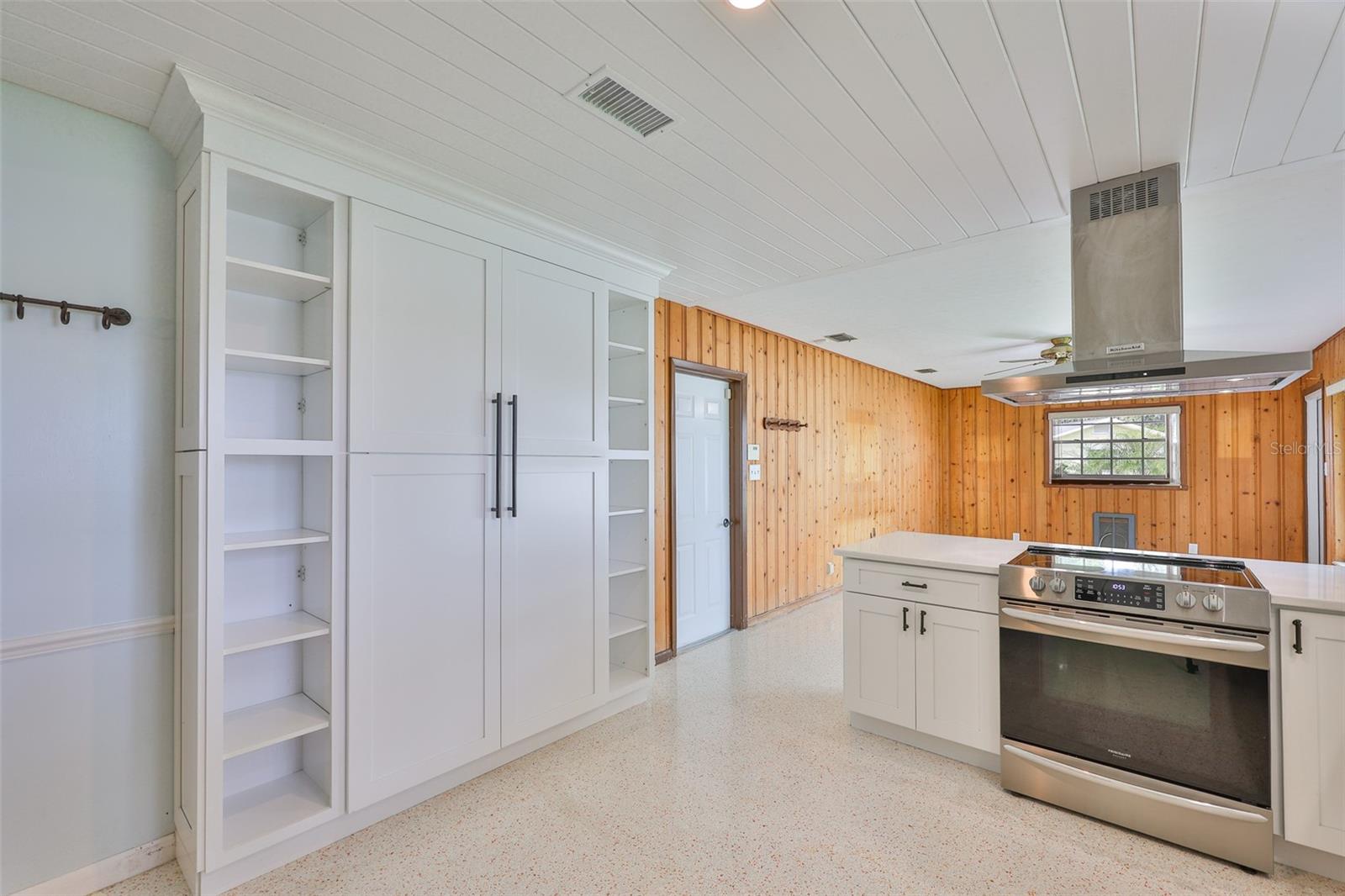 Image 14 of 59 For 14028 Blackjack Road