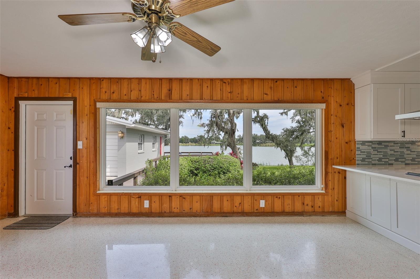 Image 17 of 59 For 14028 Blackjack Road