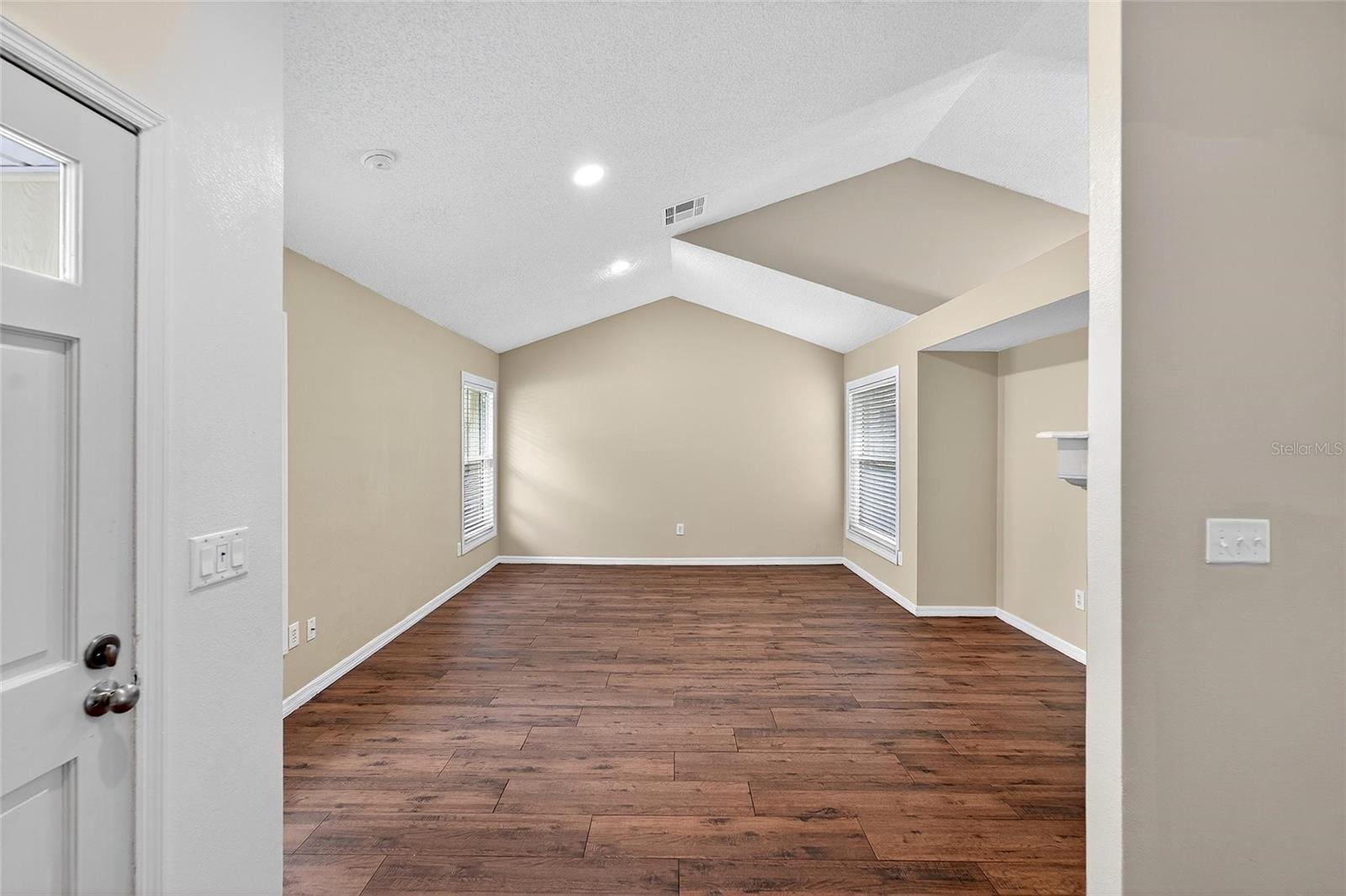 Image 5 of 46 For 2025 Shadow Pine Drive