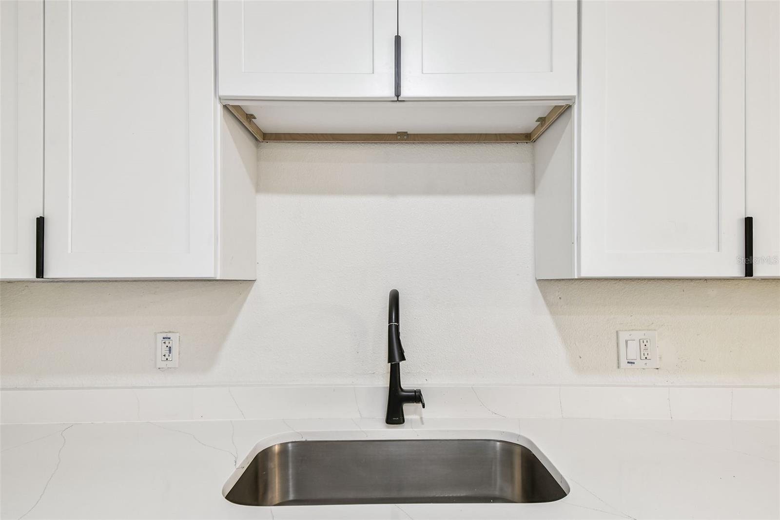 Image 10 of 65 For 14810 30th Street