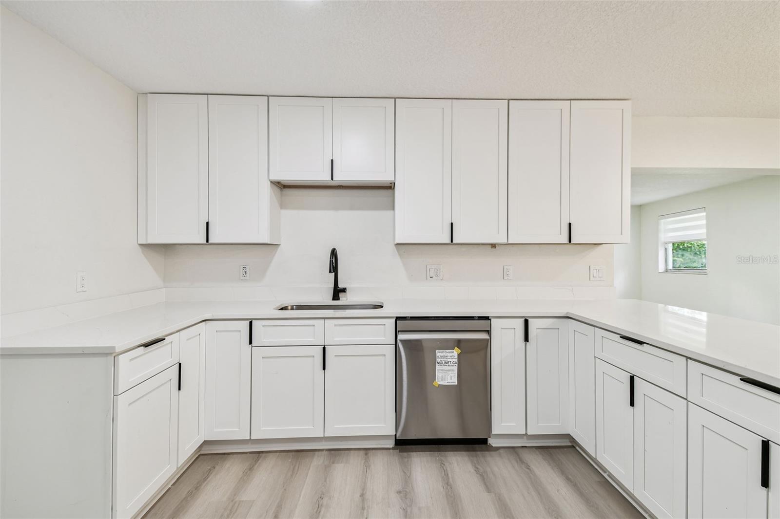 Image 12 of 65 For 14810 30th Street