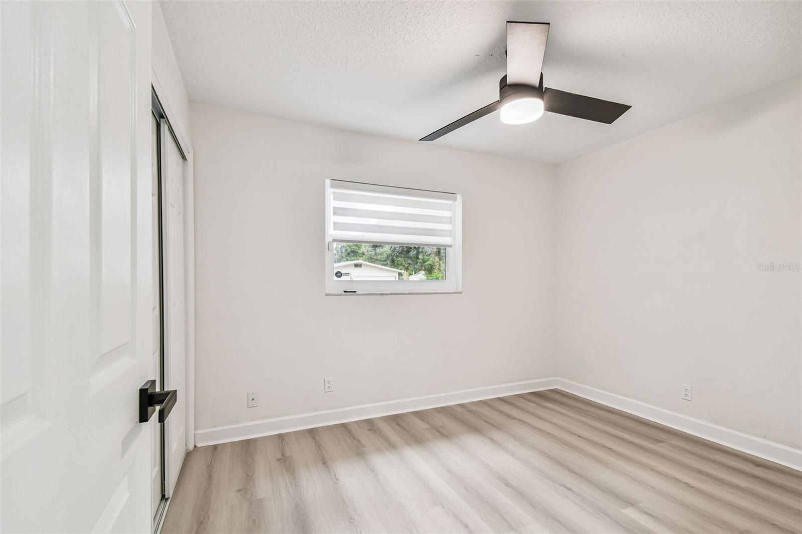 Image 18 of 65 For 14810 30th Street