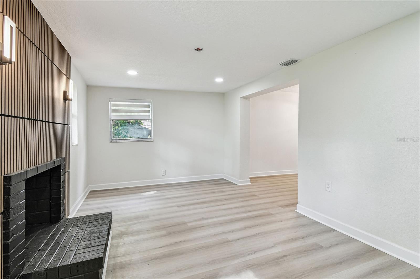 Image 40 of 65 For 14810 30th Street