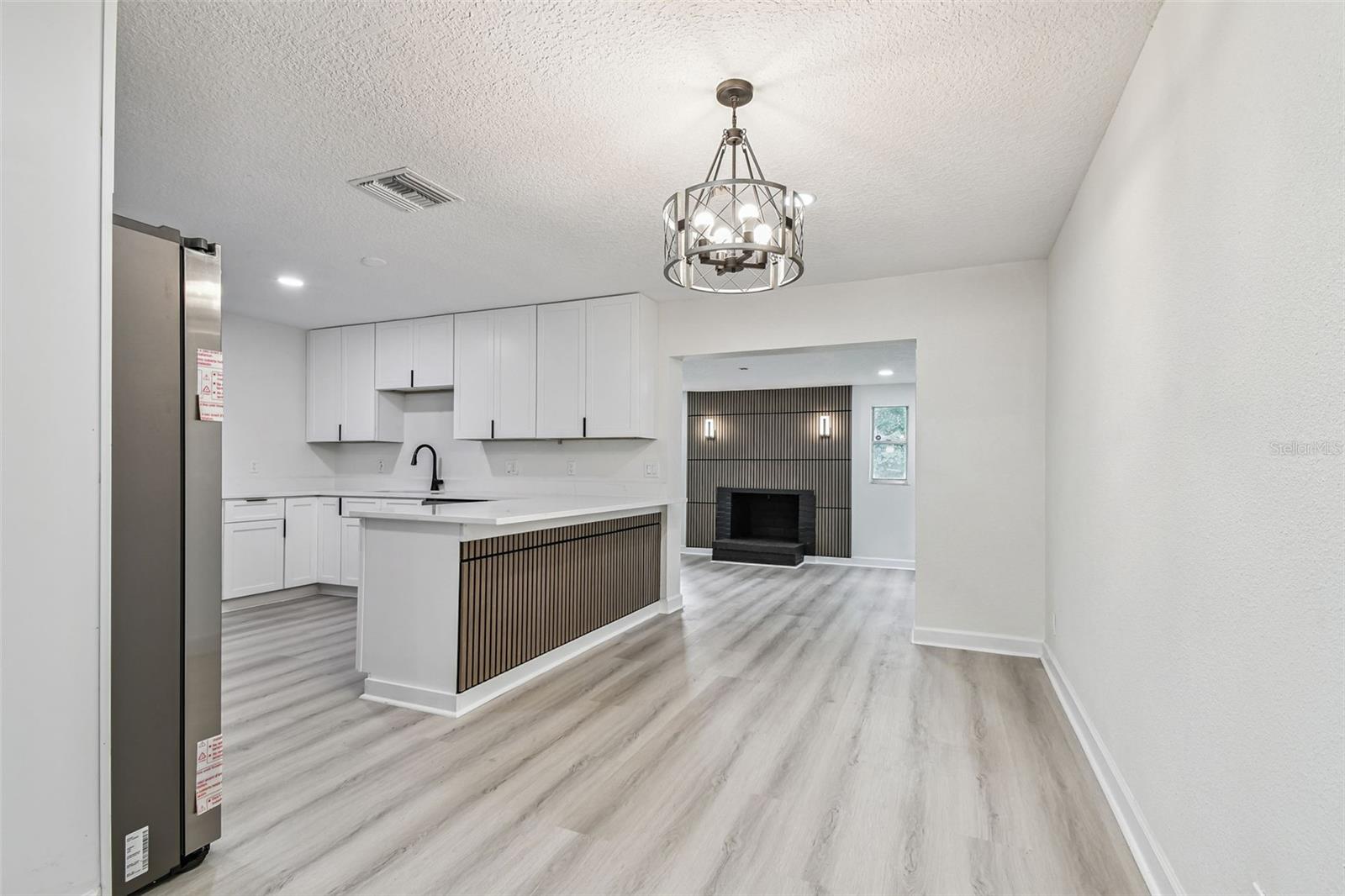 Image 5 of 65 For 14810 30th Street