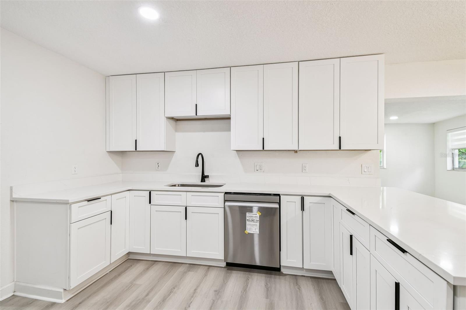 Image 9 of 65 For 14810 30th Street