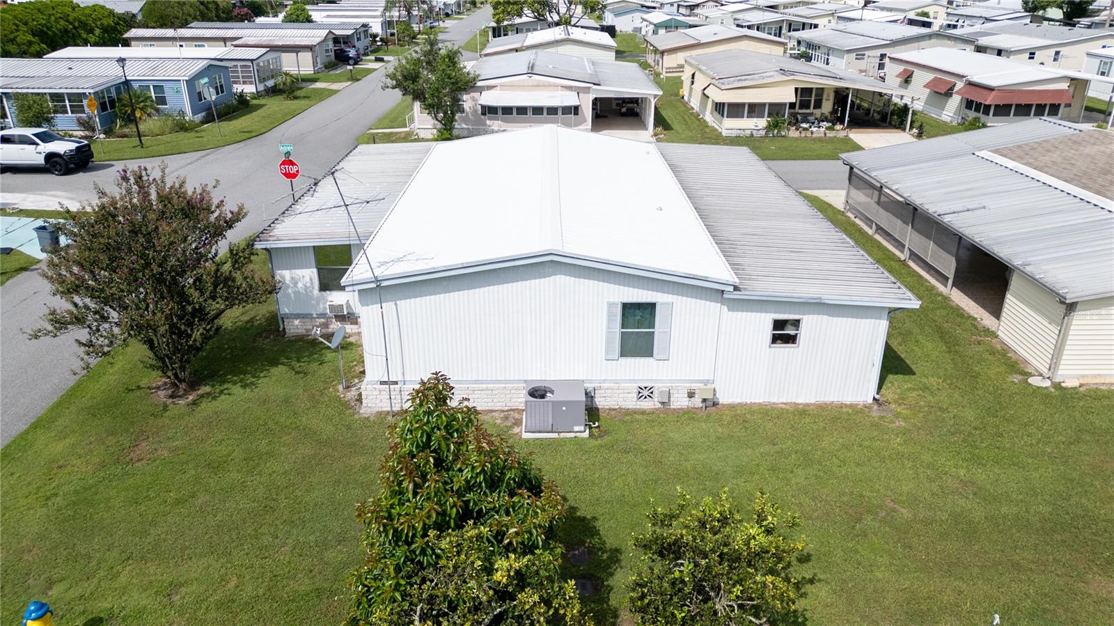 Image 10 of 30 For 5240 Astrid Drive