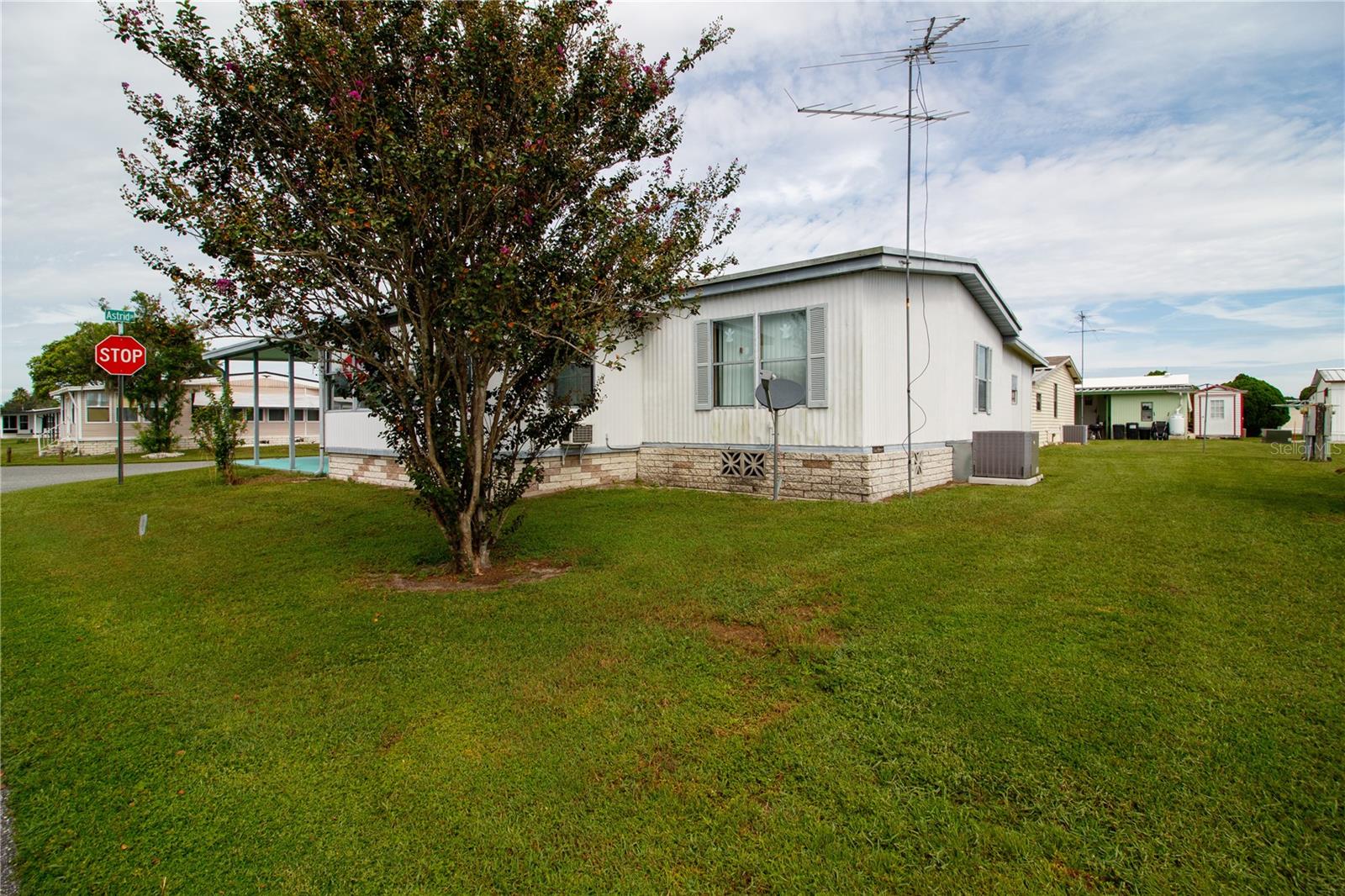 Image 29 of 30 For 5240 Astrid Drive