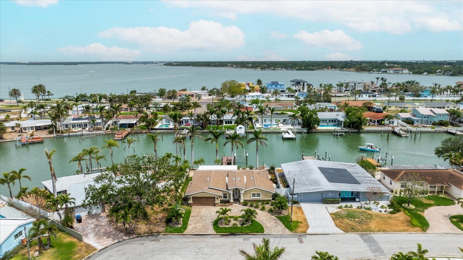 Image 17 of 53 For 7991 1st Avenue S