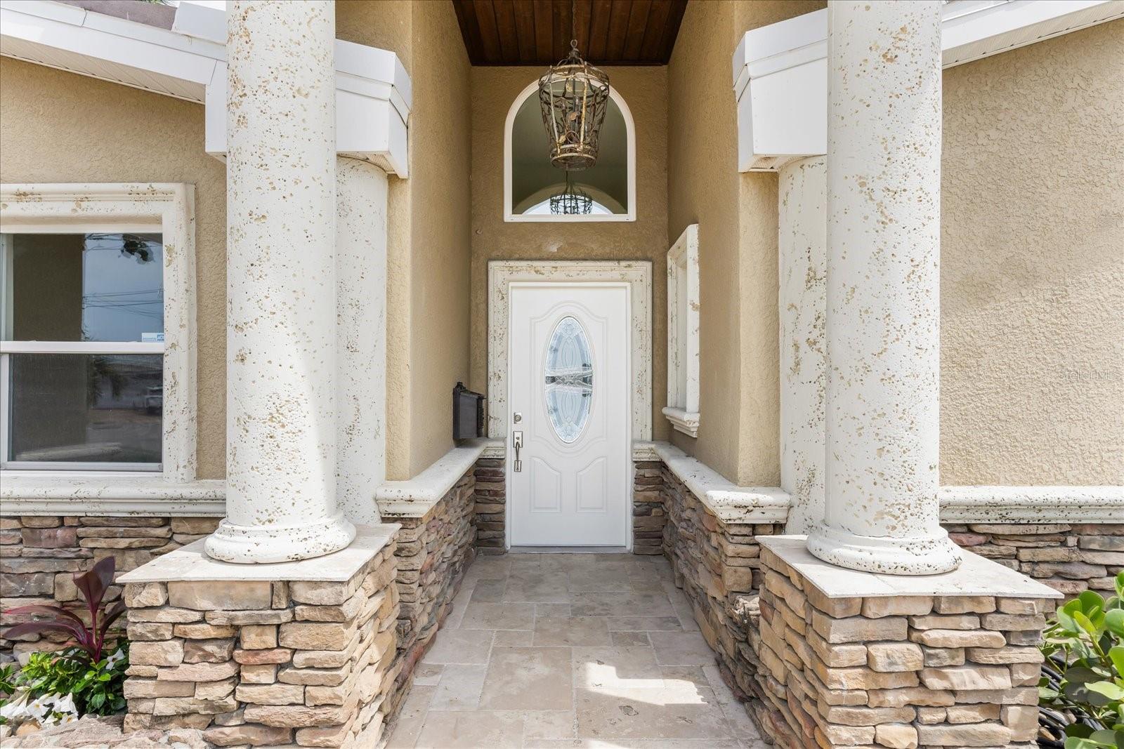 Image 19 of 53 For 7991 1st Avenue S