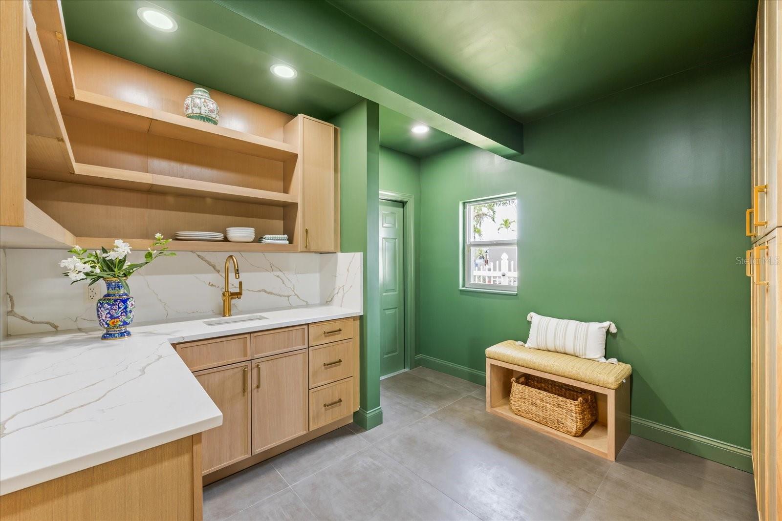 Image 40 of 53 For 7991 1st Avenue S