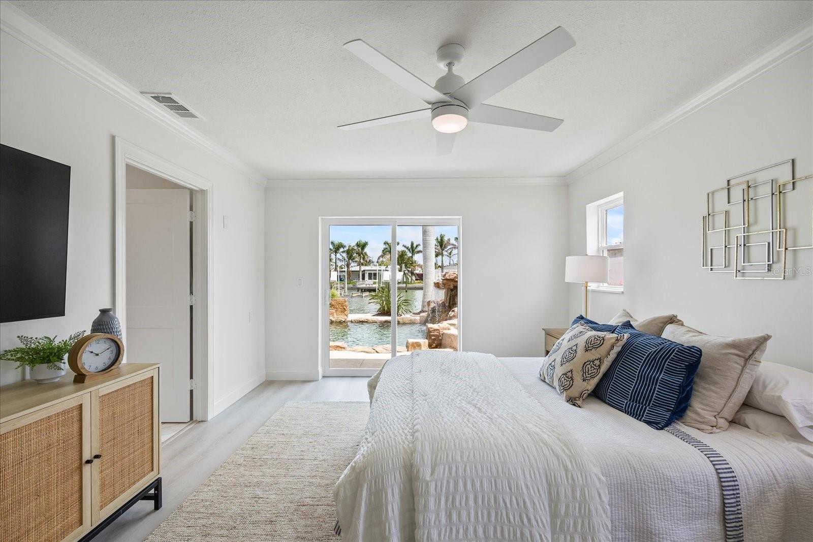 Image 43 of 53 For 7991 1st Avenue S