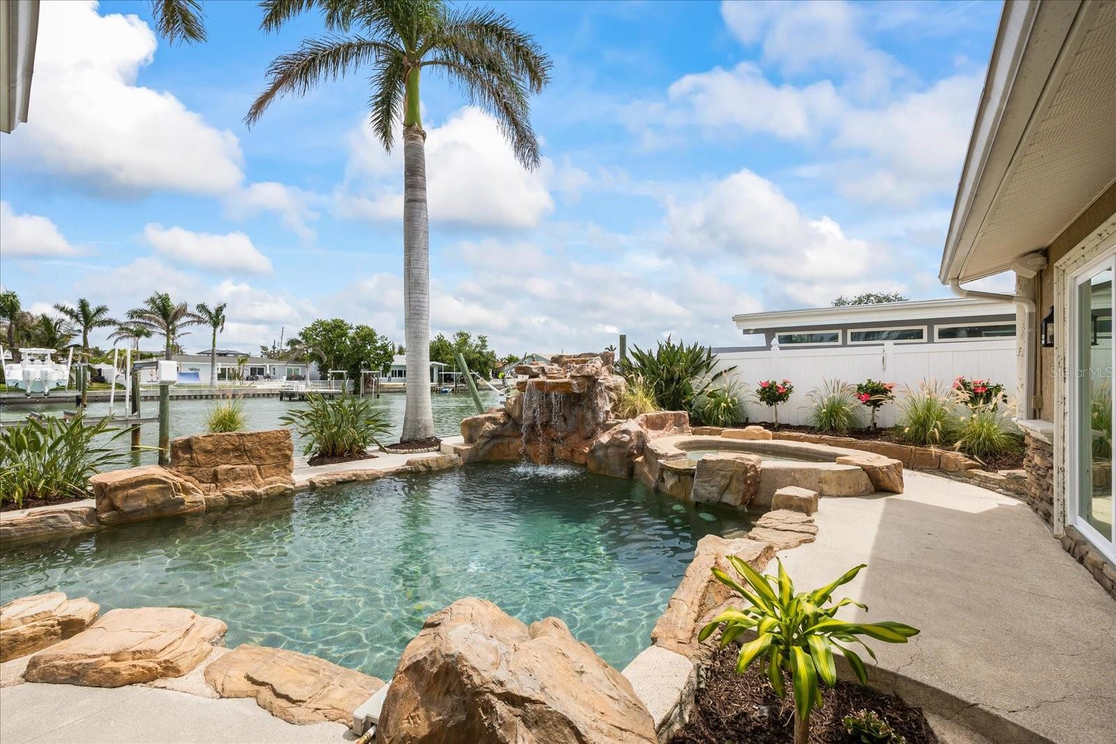 Image 8 of 53 For 7991 1st Avenue S