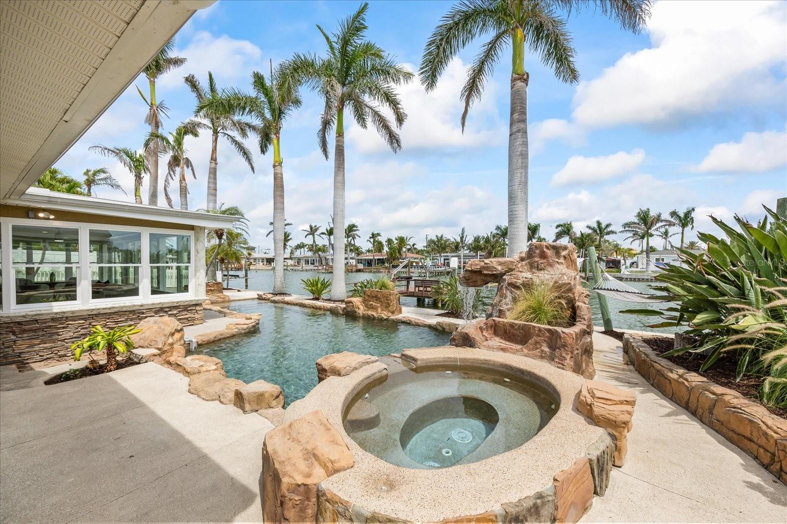 Image 9 of 53 For 7991 1st Avenue S