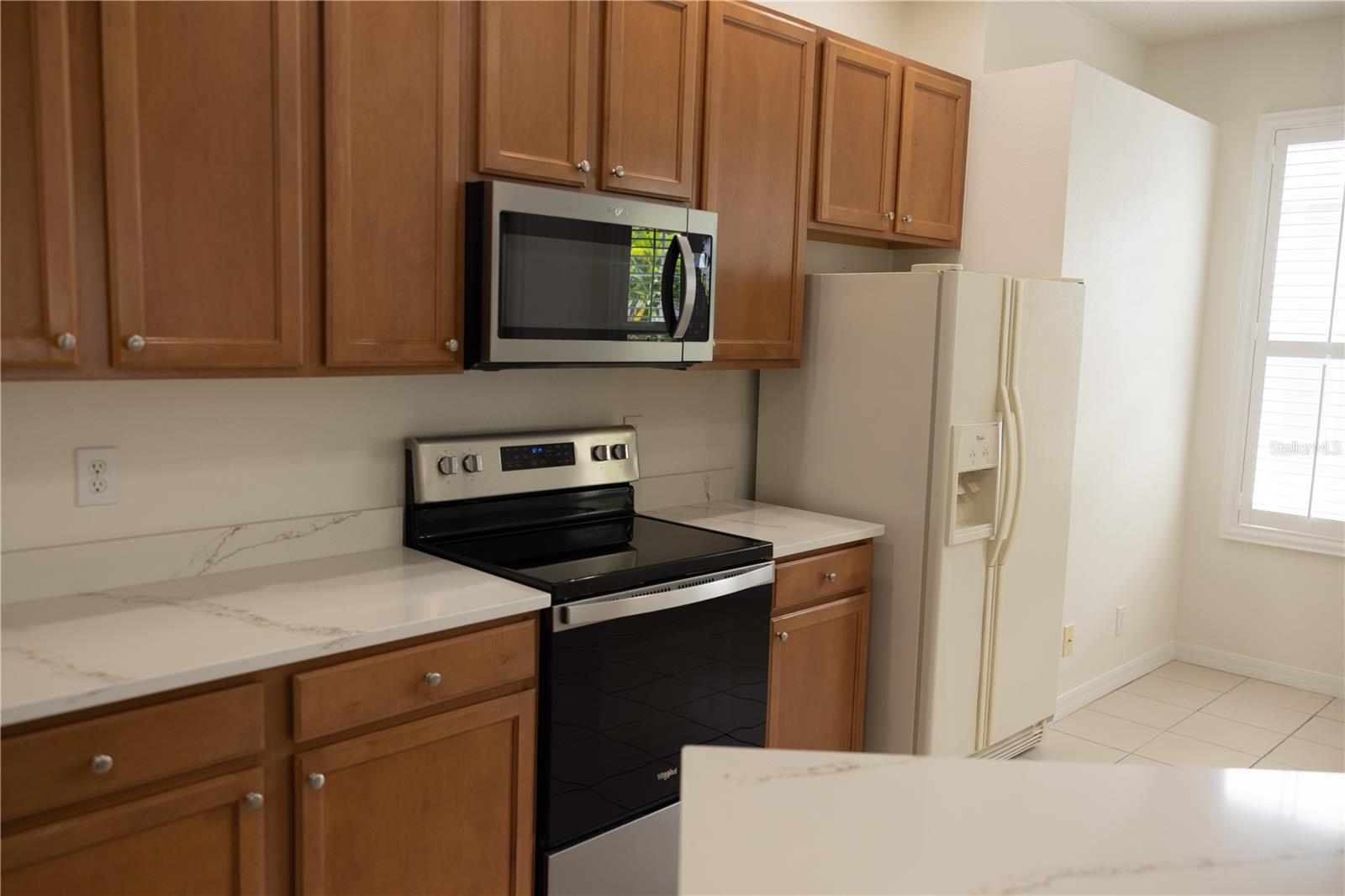Image 10 of 26 For 8561 Acorn Ridge Court