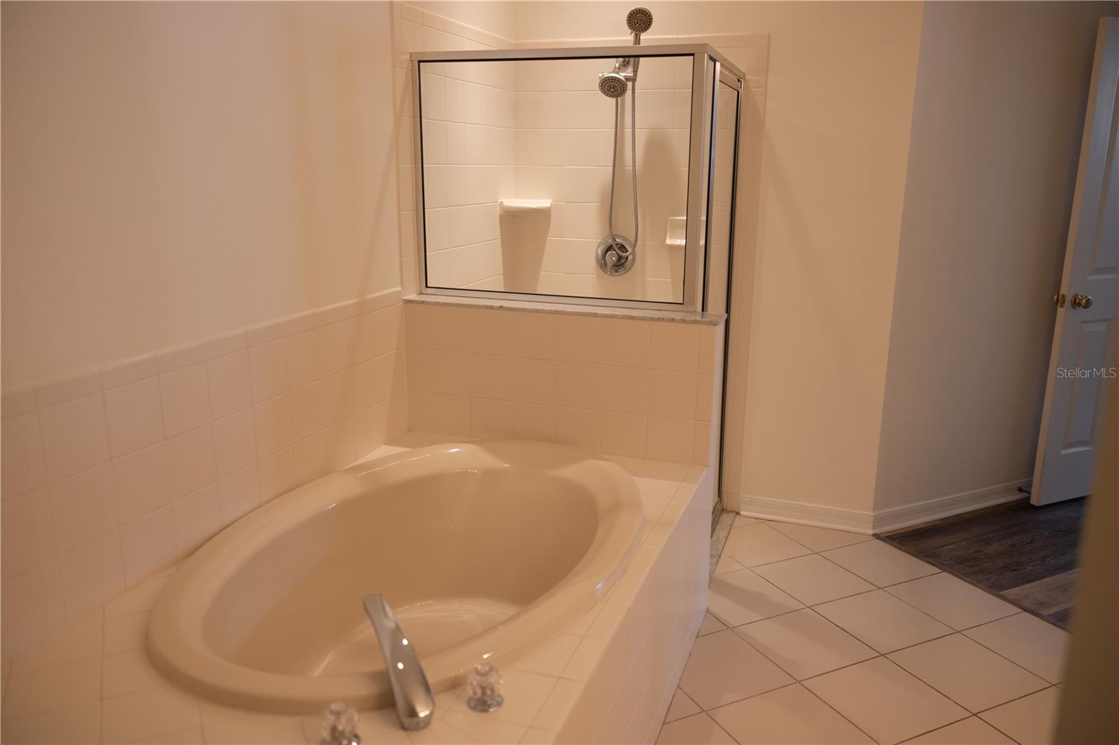 Image 19 of 26 For 8561 Acorn Ridge Court