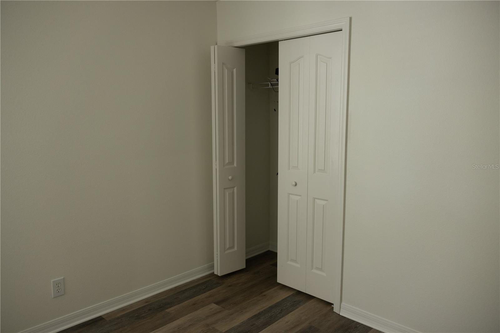 Image 21 of 26 For 8561 Acorn Ridge Court