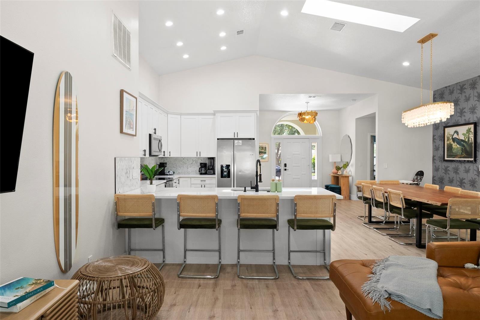 Image 27 of 66 For 445 Wexford Leas Boulevard