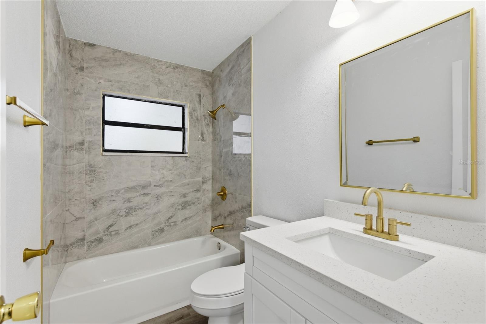 Image 27 of 40 For 7408 Celeste Lane