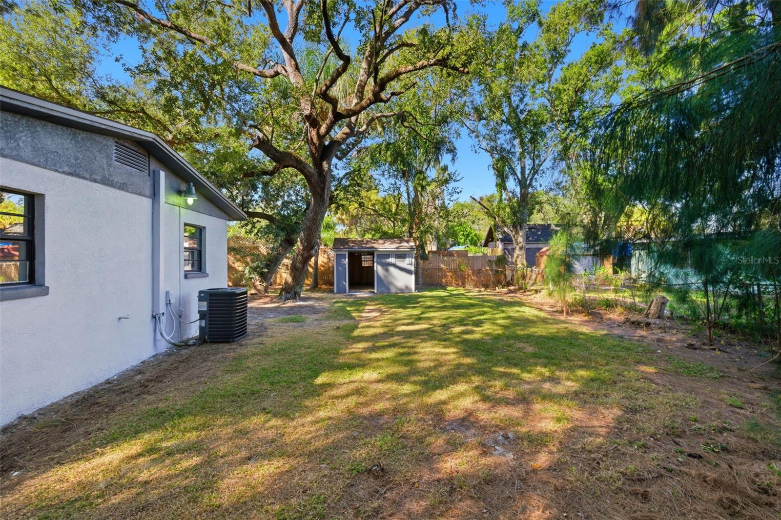 Image 33 of 40 For 7408 Celeste Lane