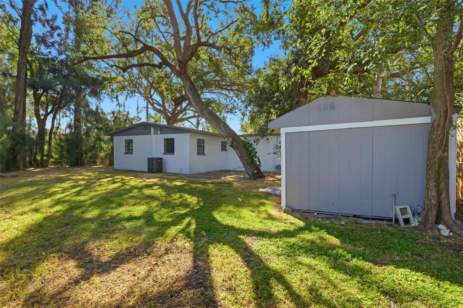 Image 35 of 40 For 7408 Celeste Lane