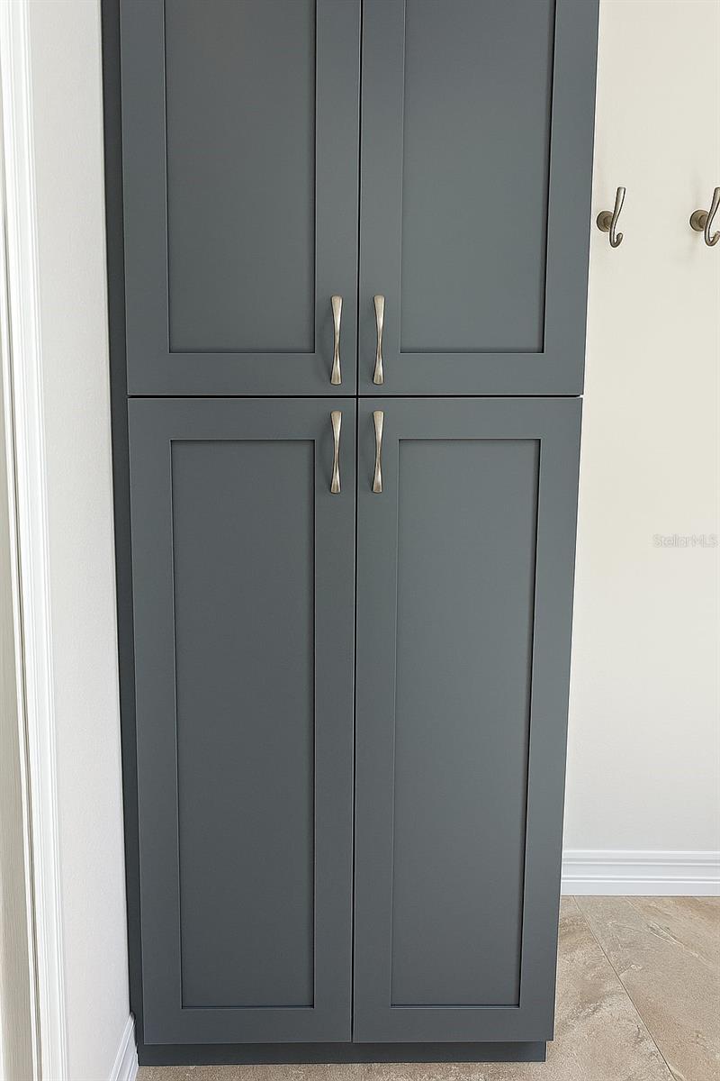 Image 17 of 41 For 5264 Spy Glass Point