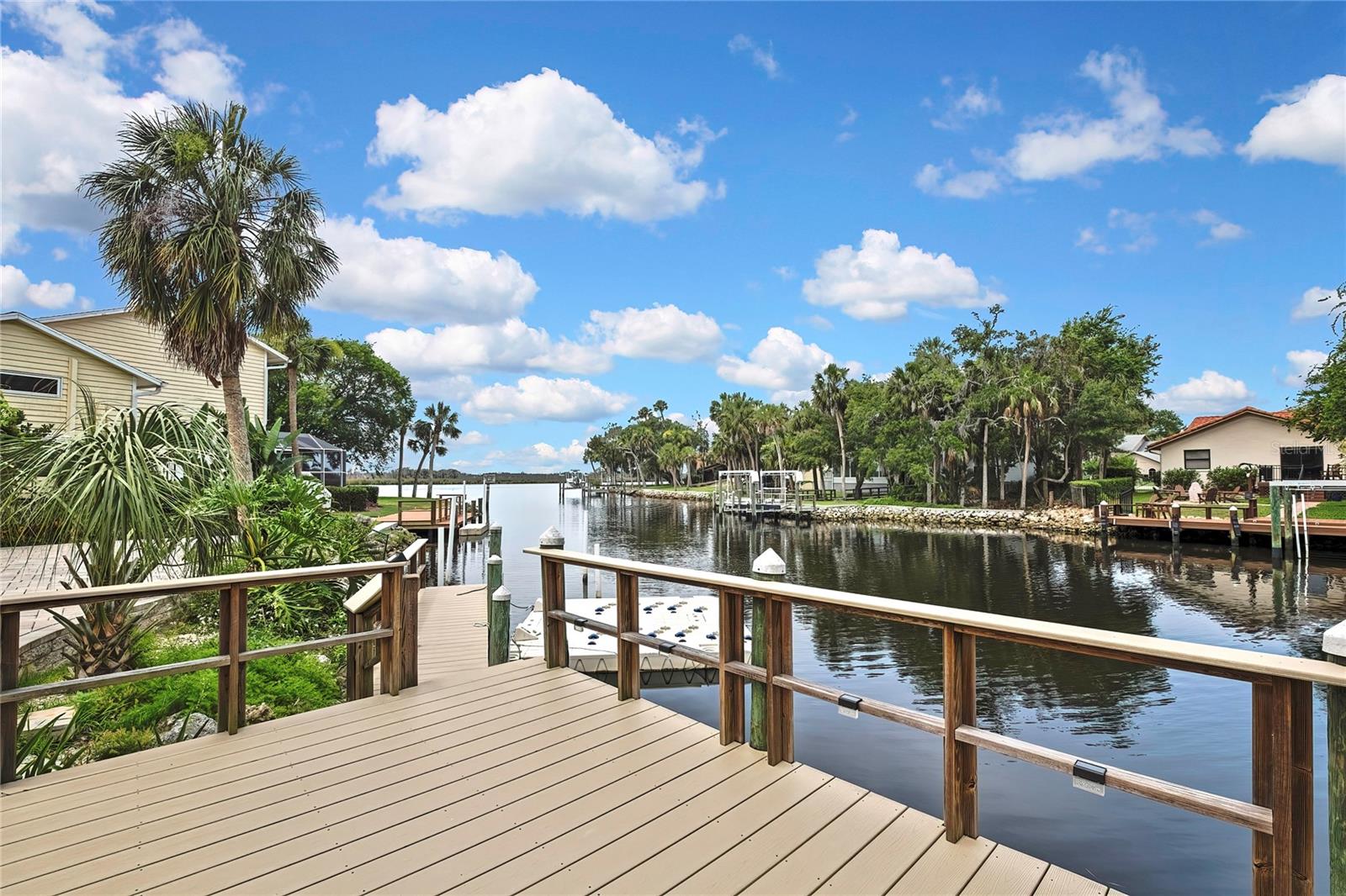 Image 31 of 41 For 5264 Spy Glass Point