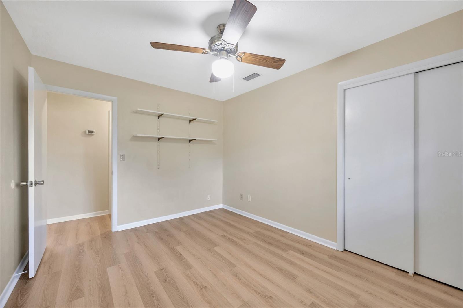 Image 20 of 27 For 4429 Dolphin Drive