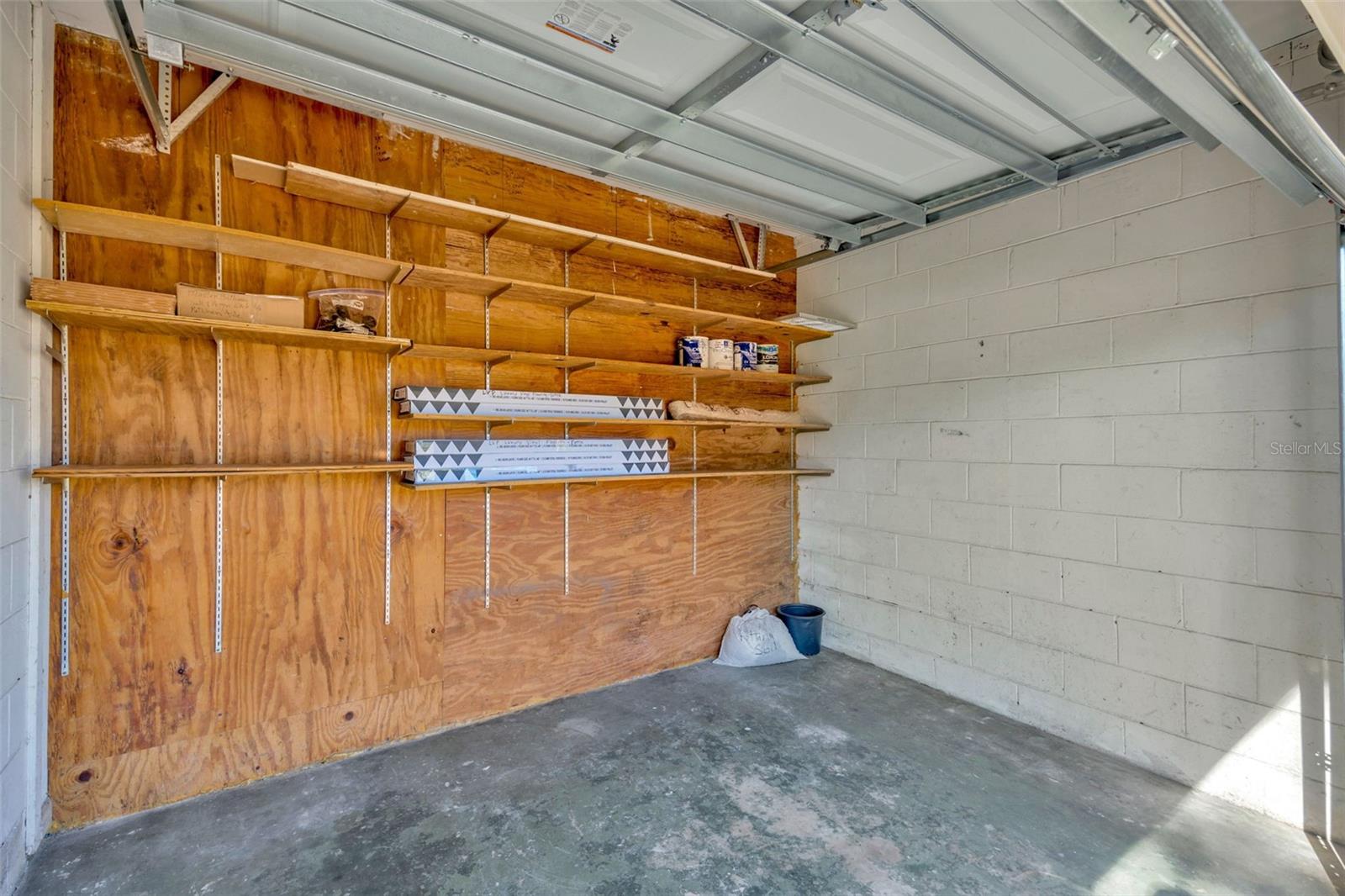 Image 23 of 27 For 4429 Dolphin Drive