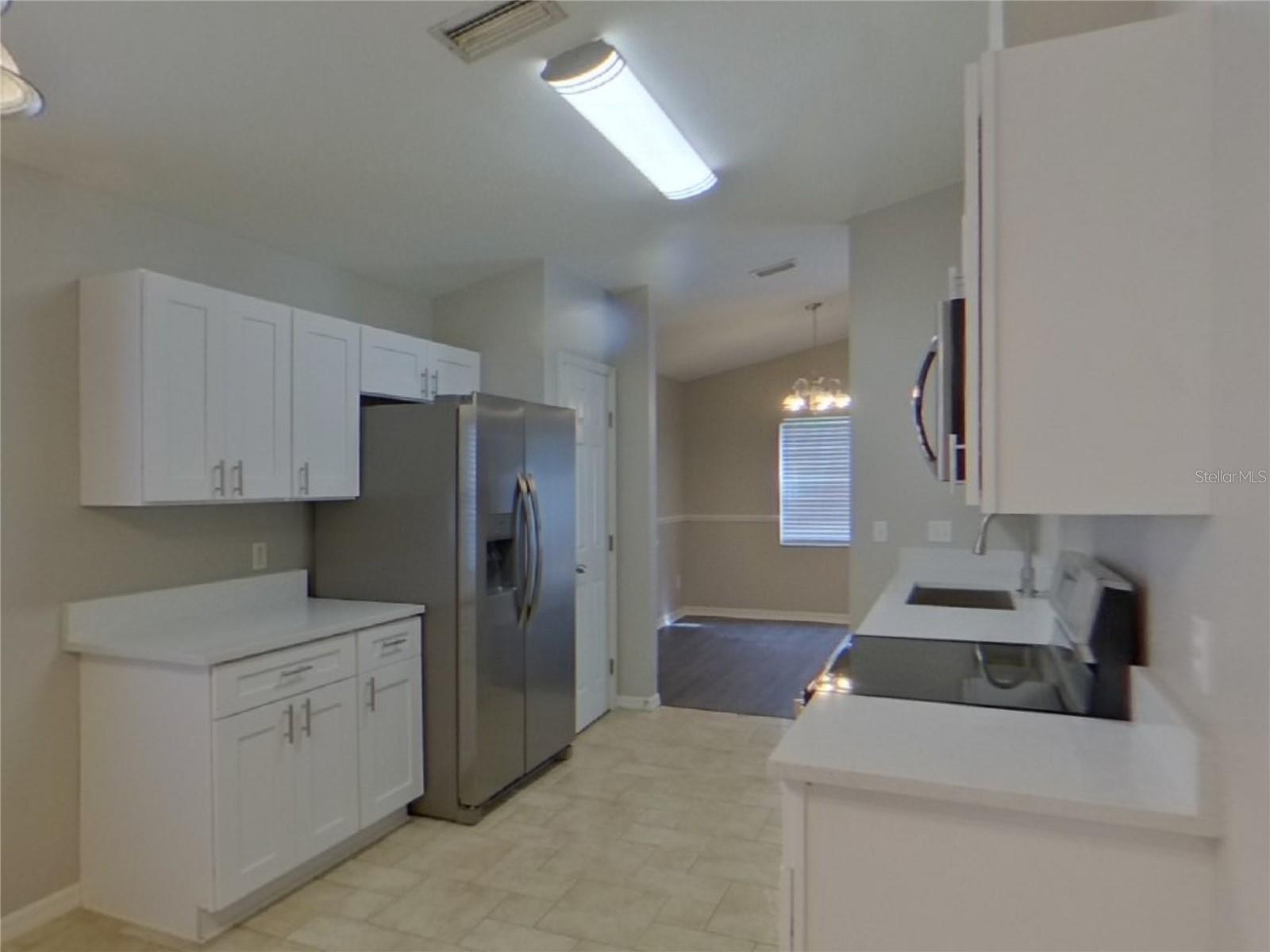 Image 6 of 18 For 11302 Andy Drive
