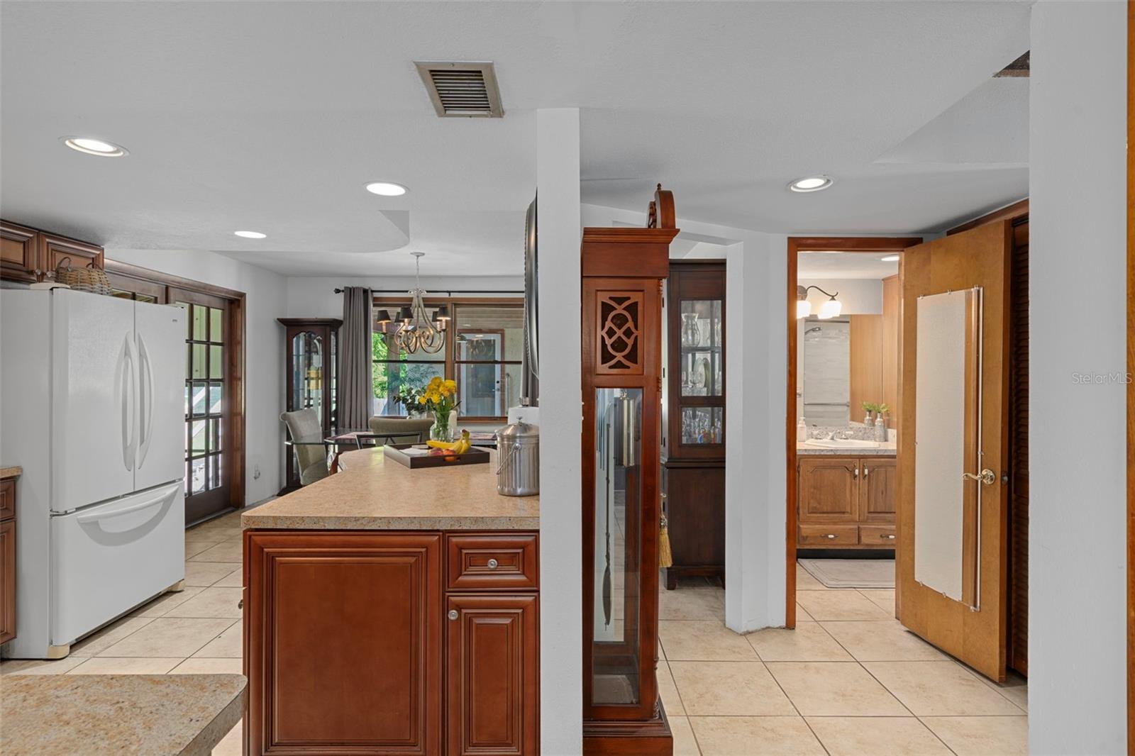 Image 26 of 99 For 8605 Fussell Drive